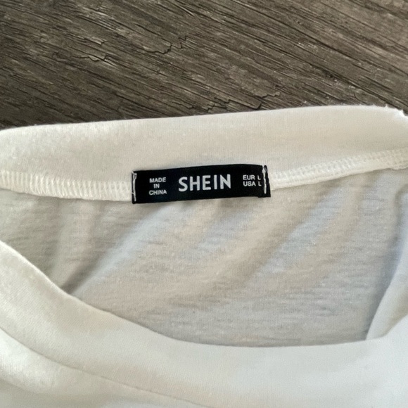 Women’s oversized t-shirt - Picture 2 of 2